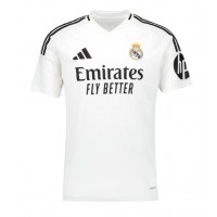 Camisa de time de futebol Real Madrid Antonio Rudiger #22 Replicas 1º Equipamento 2024-25 Manga Curta